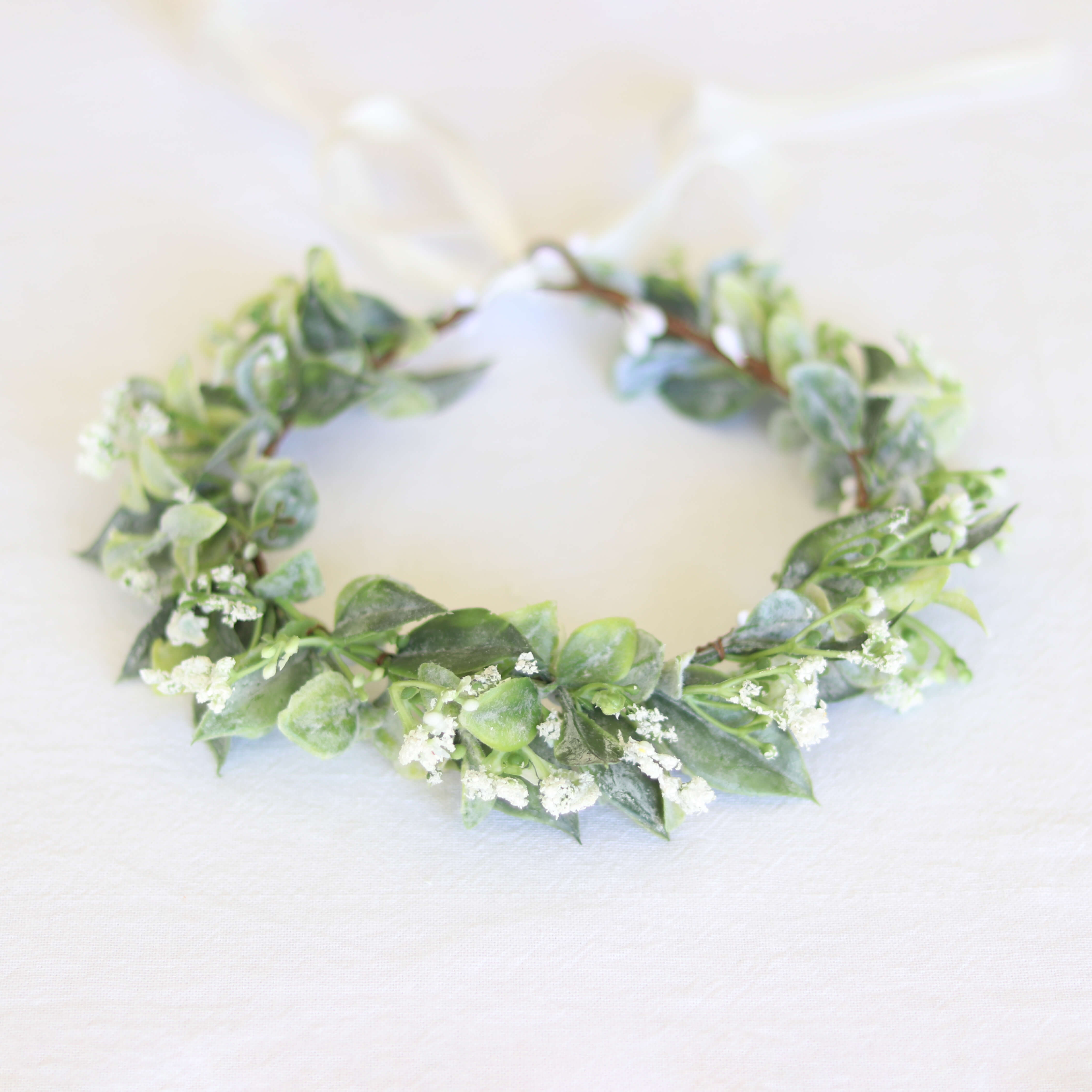 Blythe girls baby's breath flower crown.