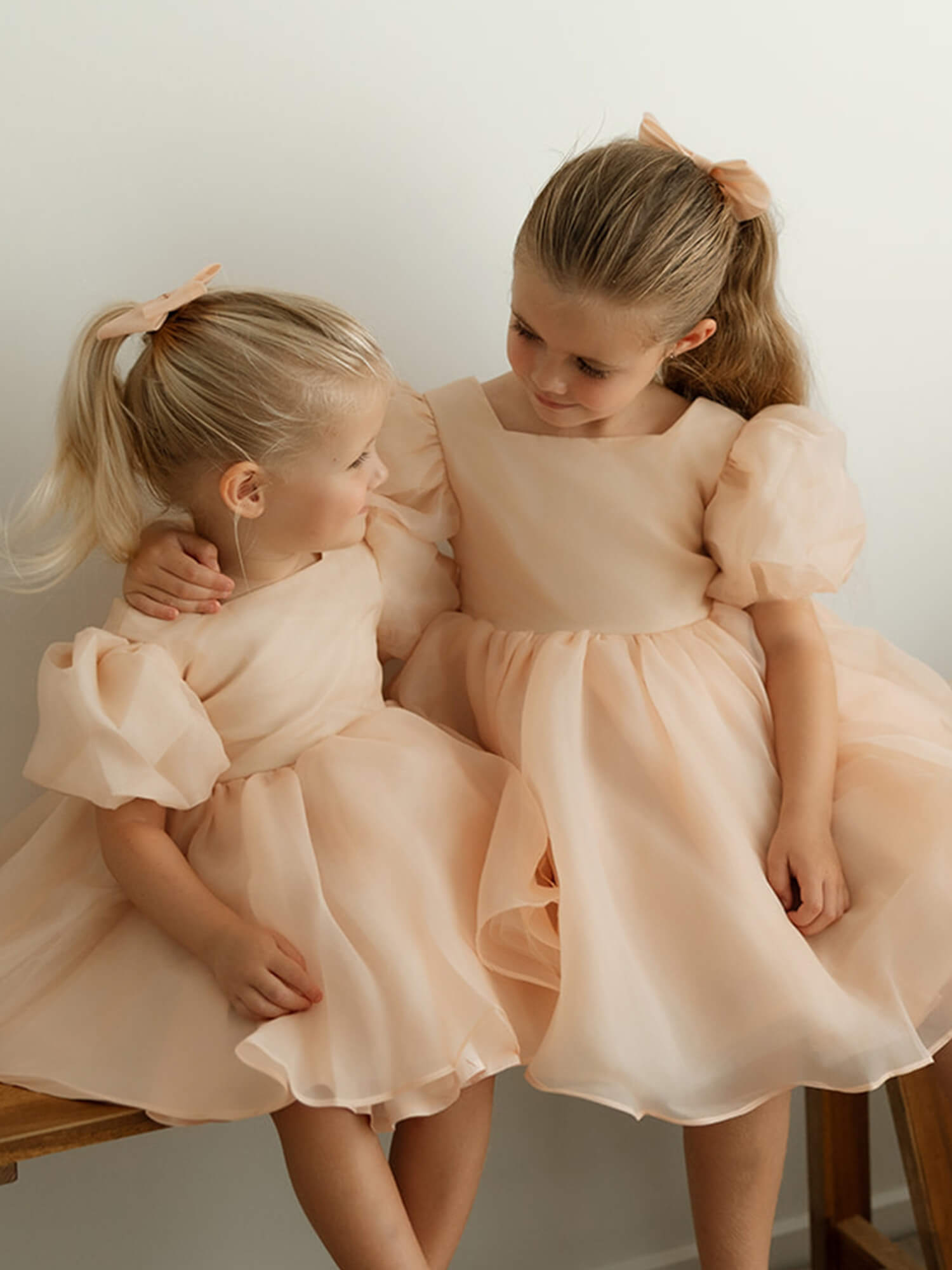 Organza bow - champagne