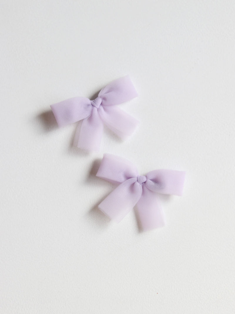 Girls pigtail tulle hair bows in lilac purple.