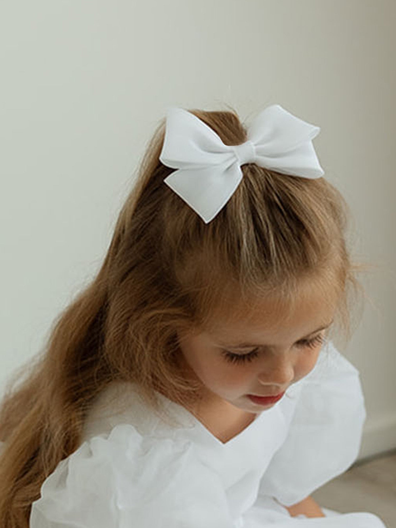 Organza bow - pure white