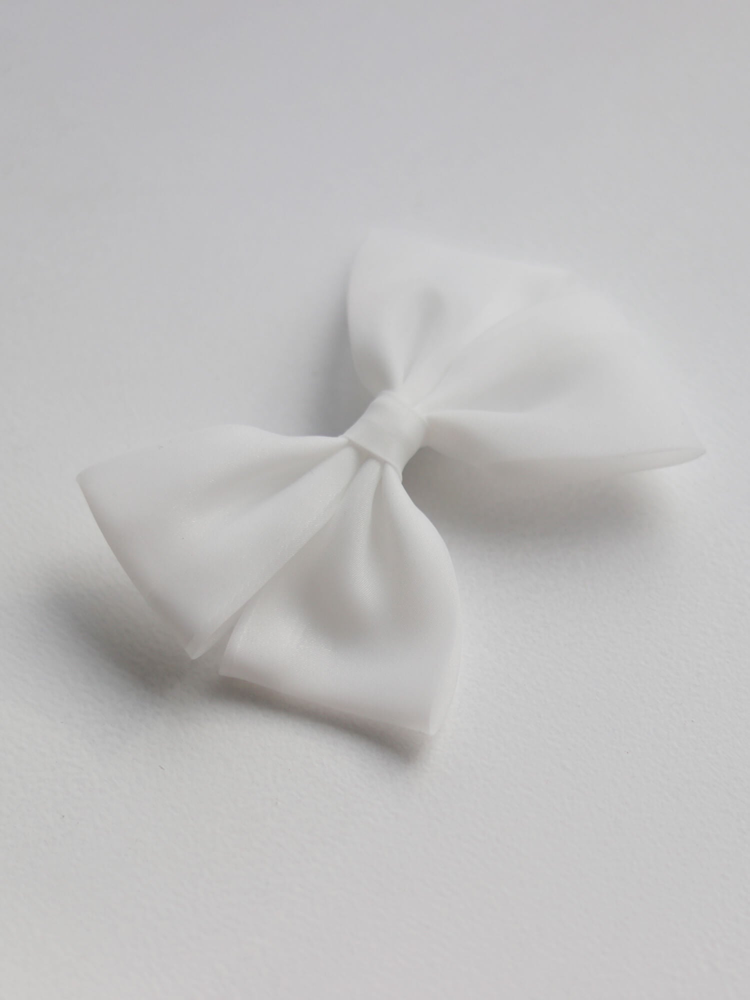 Organza bow - ivory