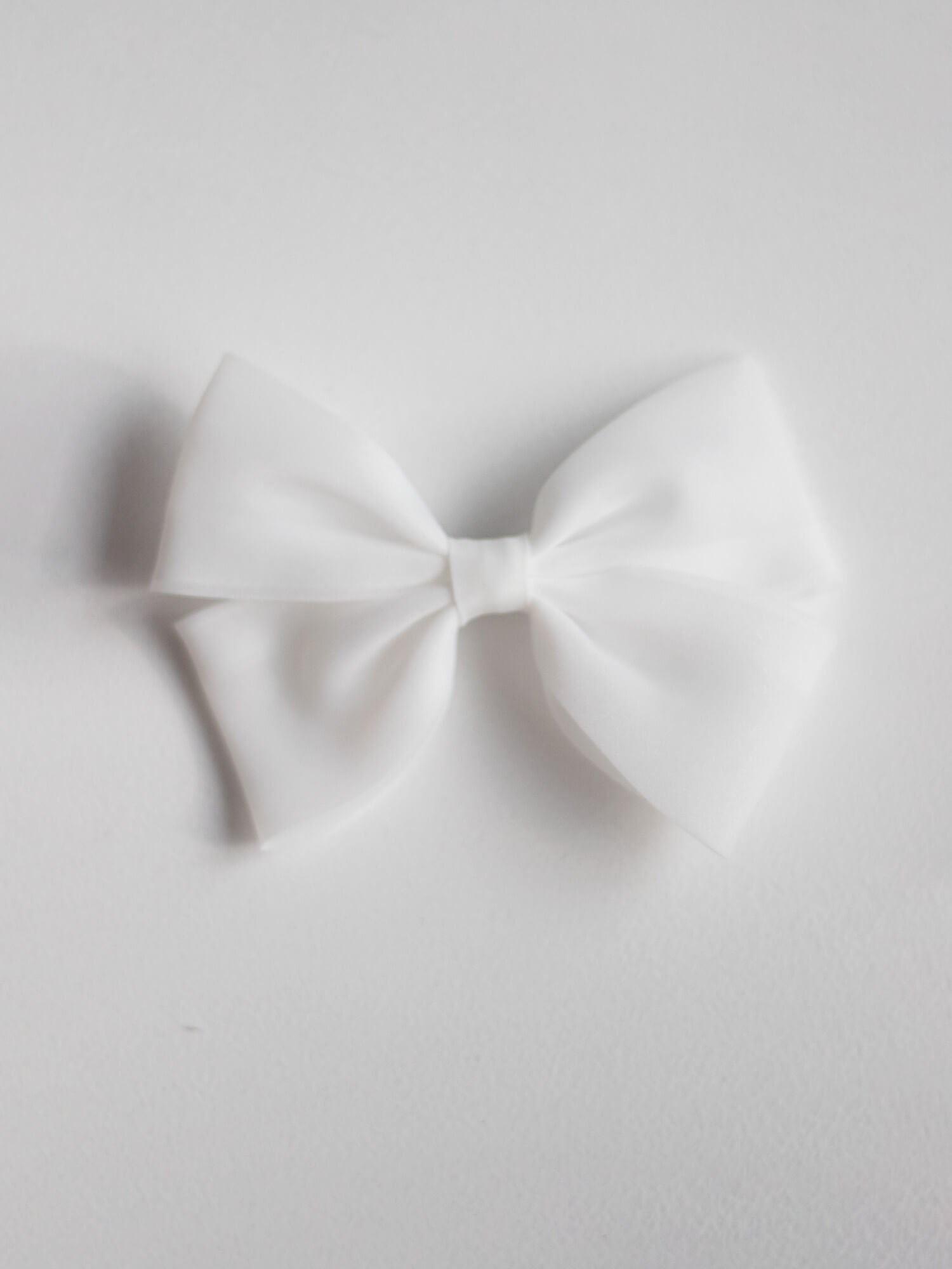 Organza bow - ivory