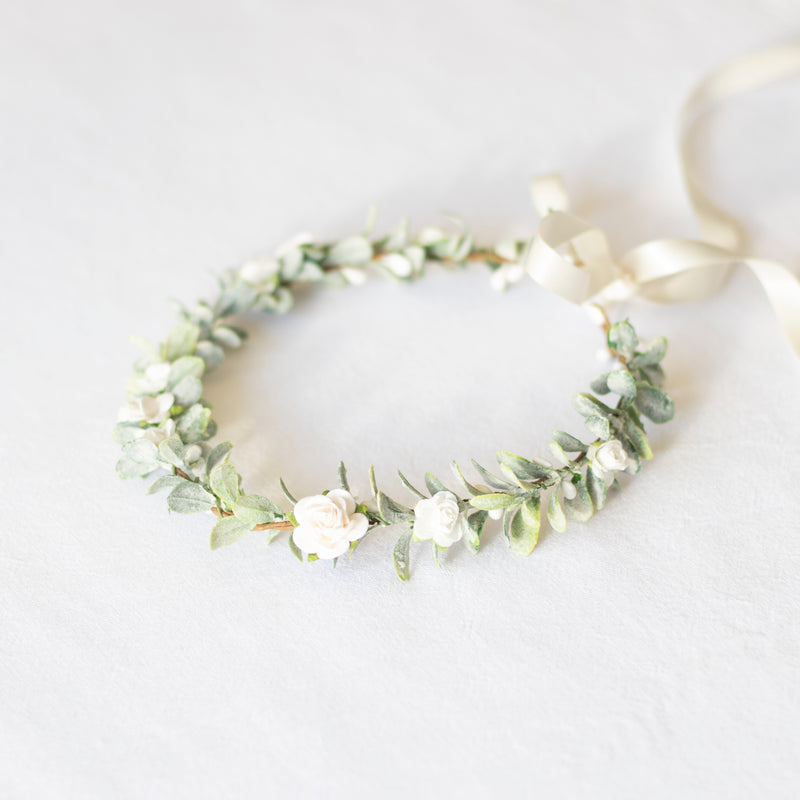 Eden girls ivory flower crown shown from the side. A beautiful neutral & minimal flower crown with small details.